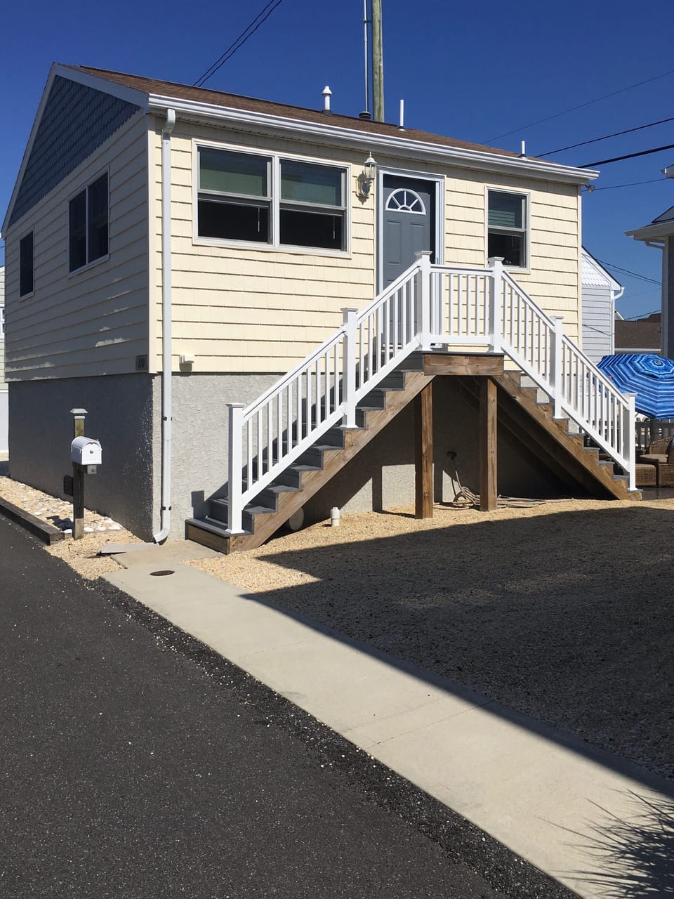 Front of house/driveway