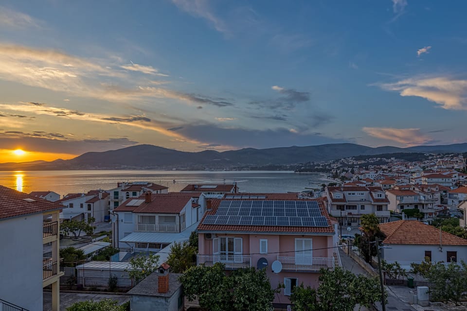 Okrug Gornji is a very popular during the summer
