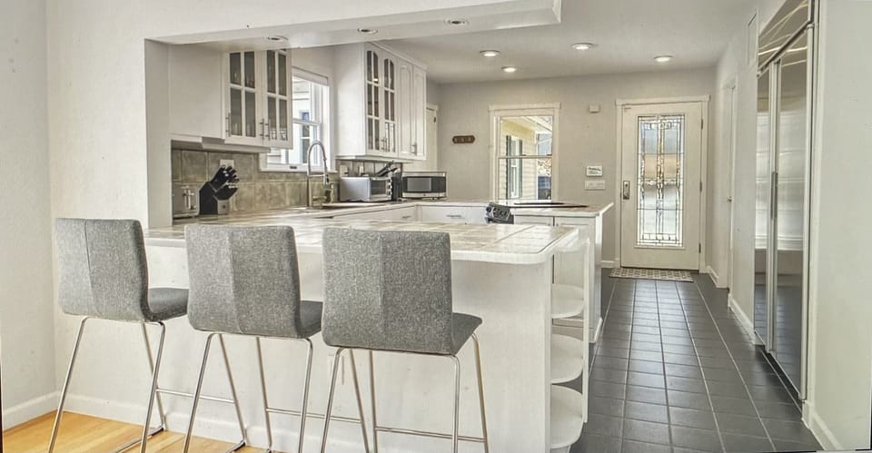 Seating in kitchen 