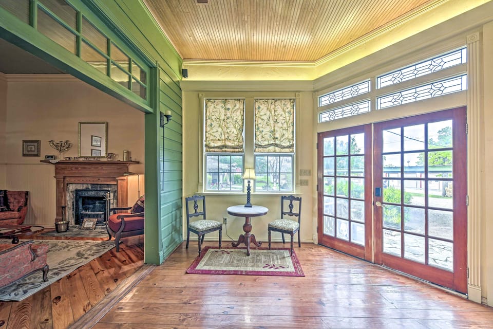 Living Room 1