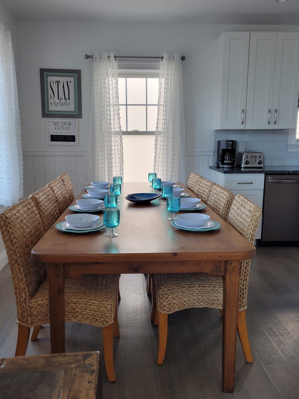large family table easily seats 8 for meals and games
