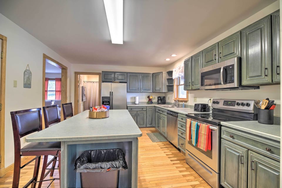 Fully Equipped Kitchen | Cooking Basics | Complimentary Spices