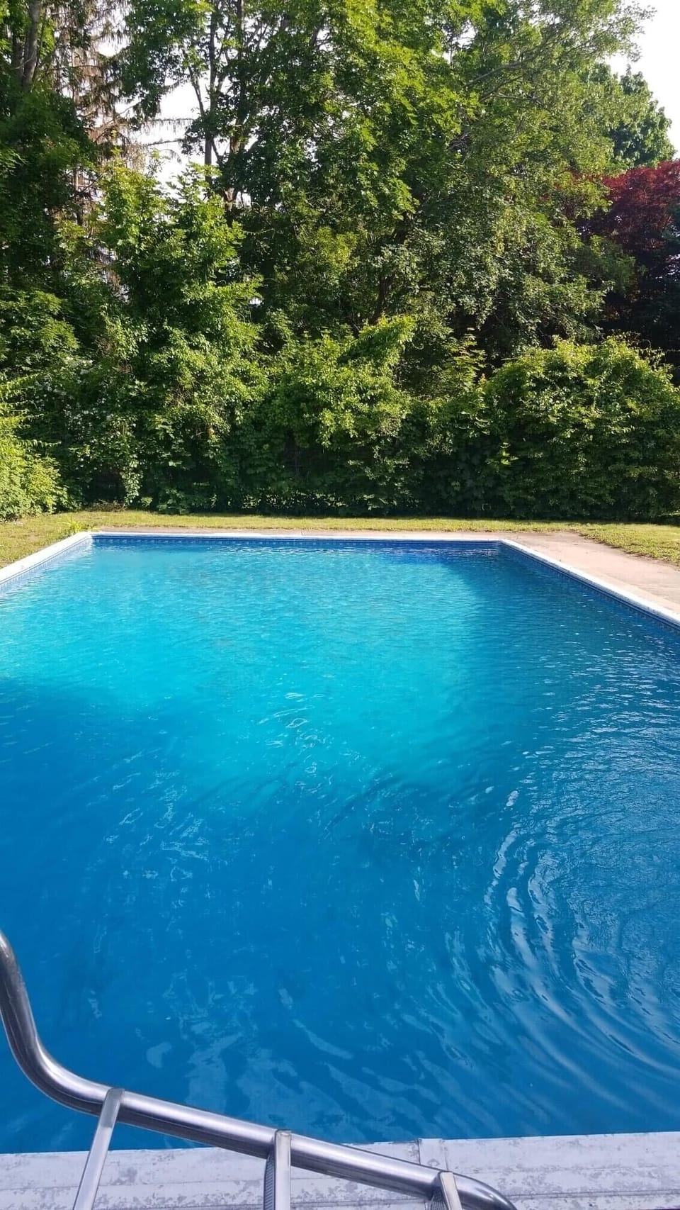 Private pool area