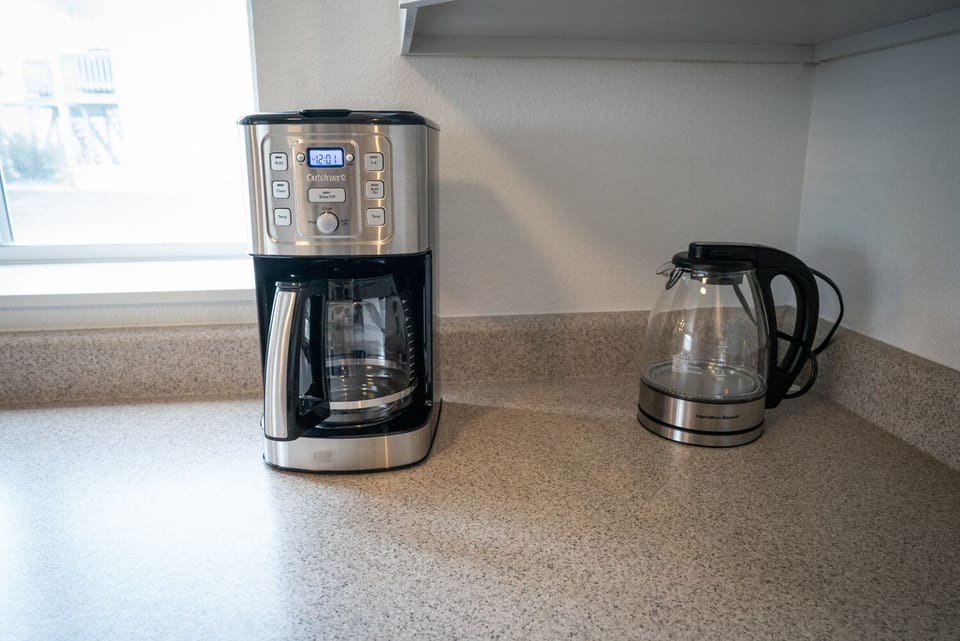 Coffee/tea bar