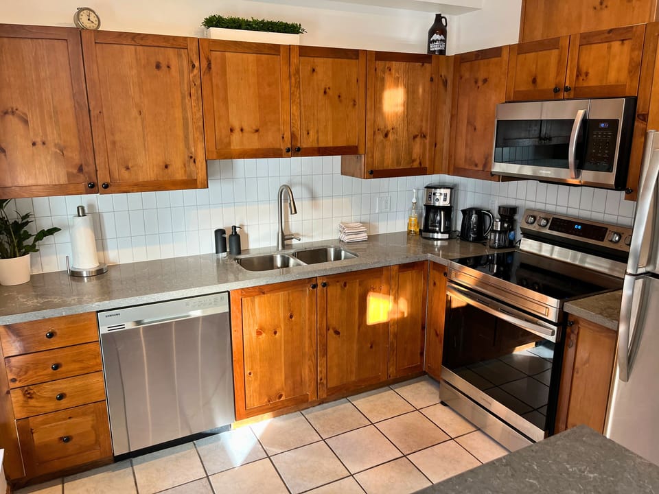 Fully stocked kitchen