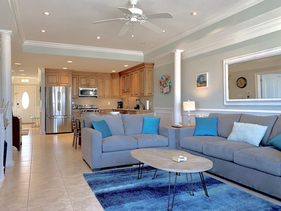 View of full living area
