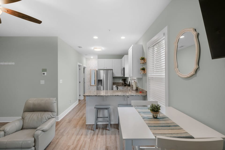Dining room to kitchen view