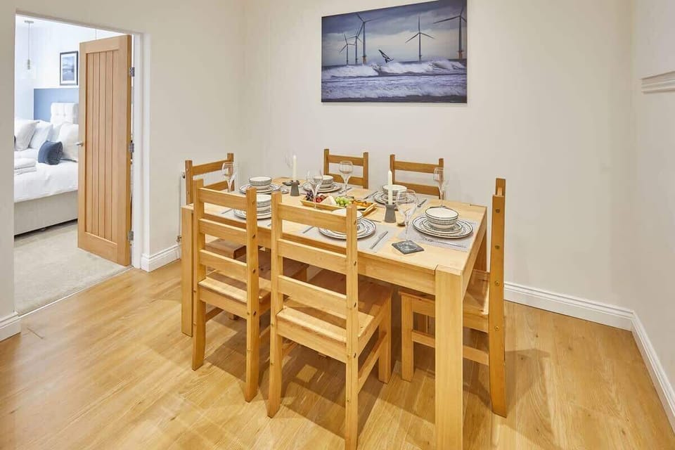 Licence to Chill, Saltburn-by-the-sea - Stay North Yorkshire