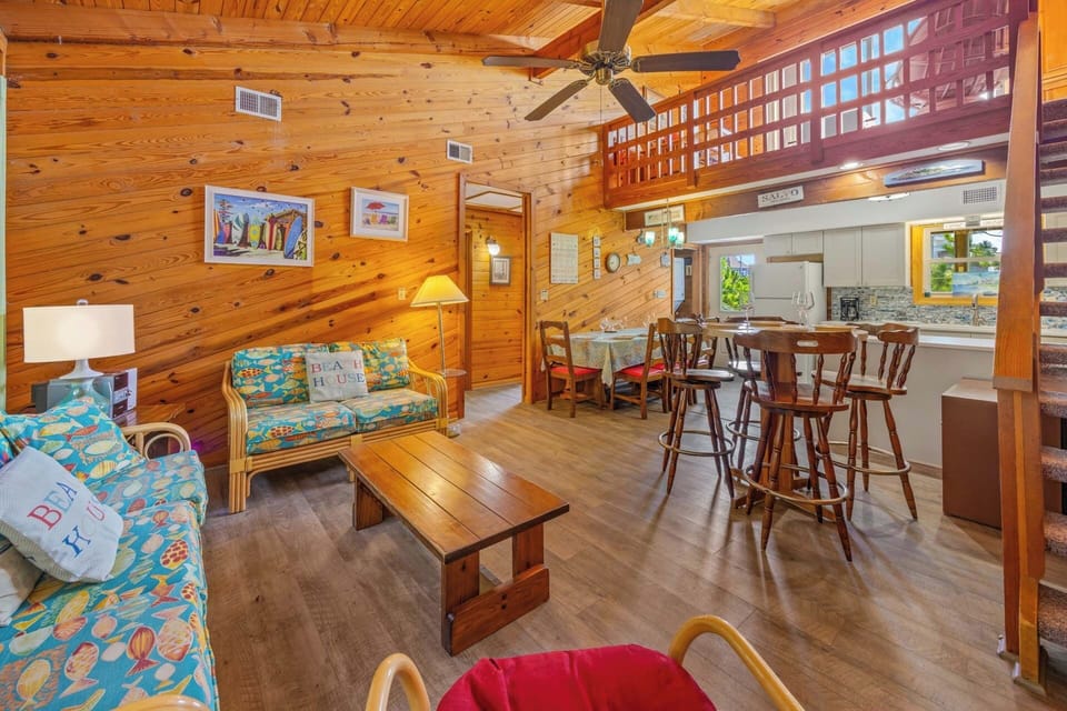 Surf or Sound Realty - 955 - Sealoft - Great Room -2