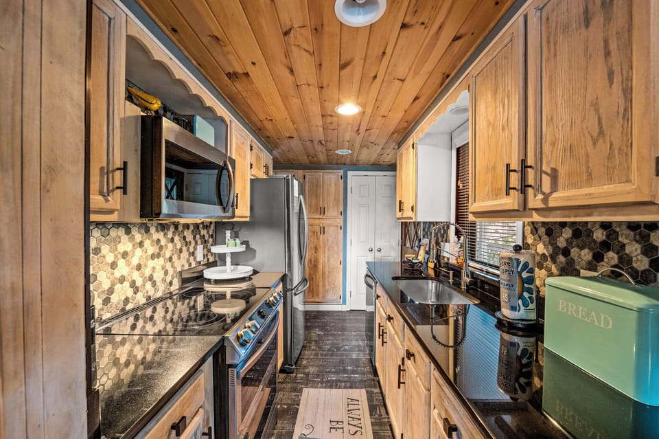 Cook, blend, bake—our well-stocked kitchen has you covered.