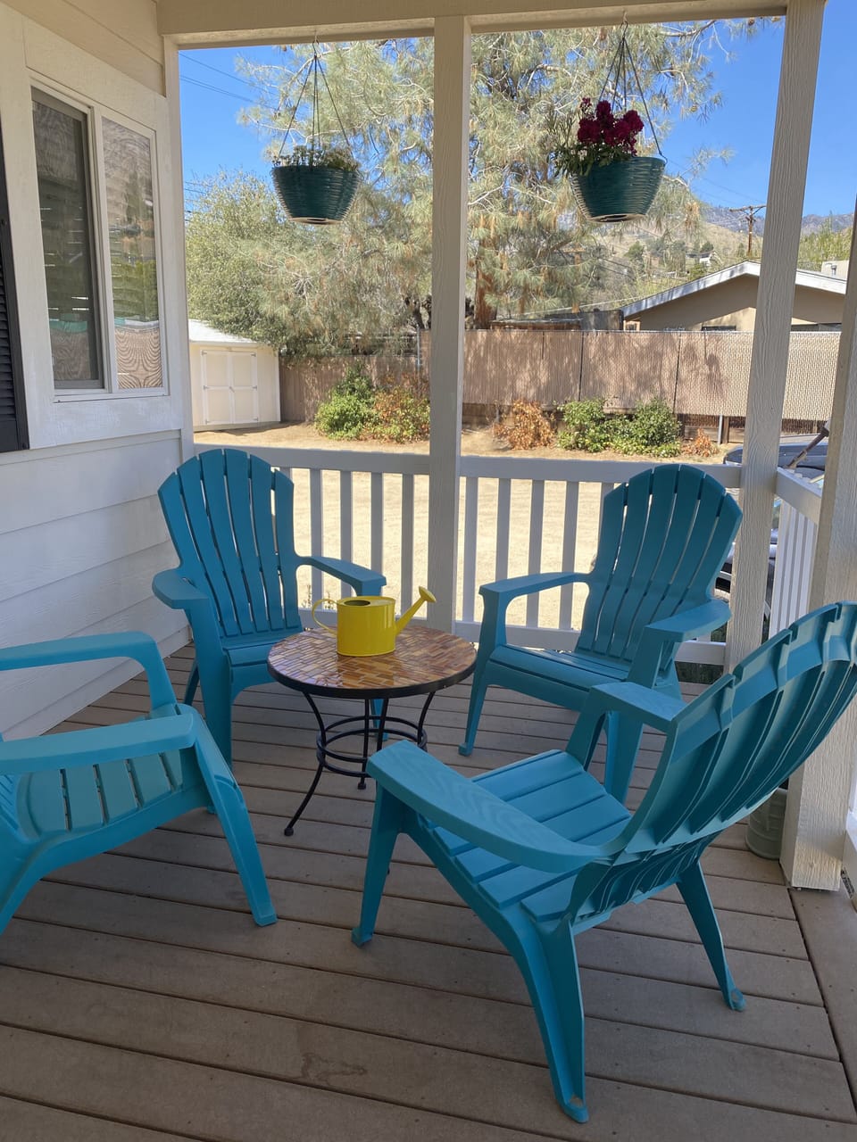 Wraparound veranda - Front porch - overlooking the property