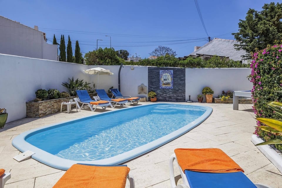 Villa Dela image