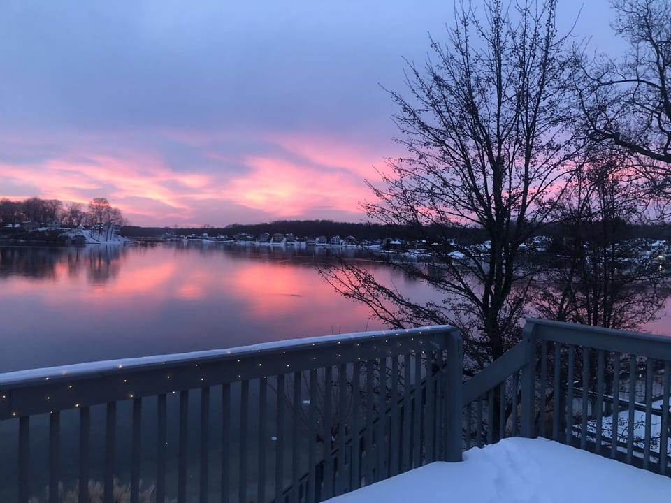 Winter sunsets have the most vibrant colors. 