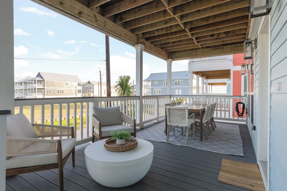 Kick back and enjoy the sea breeze on our stylish outdoor deck!