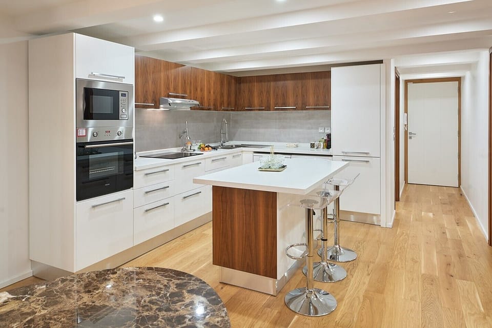 Open-plan kitchen, equipped with everything you may need.