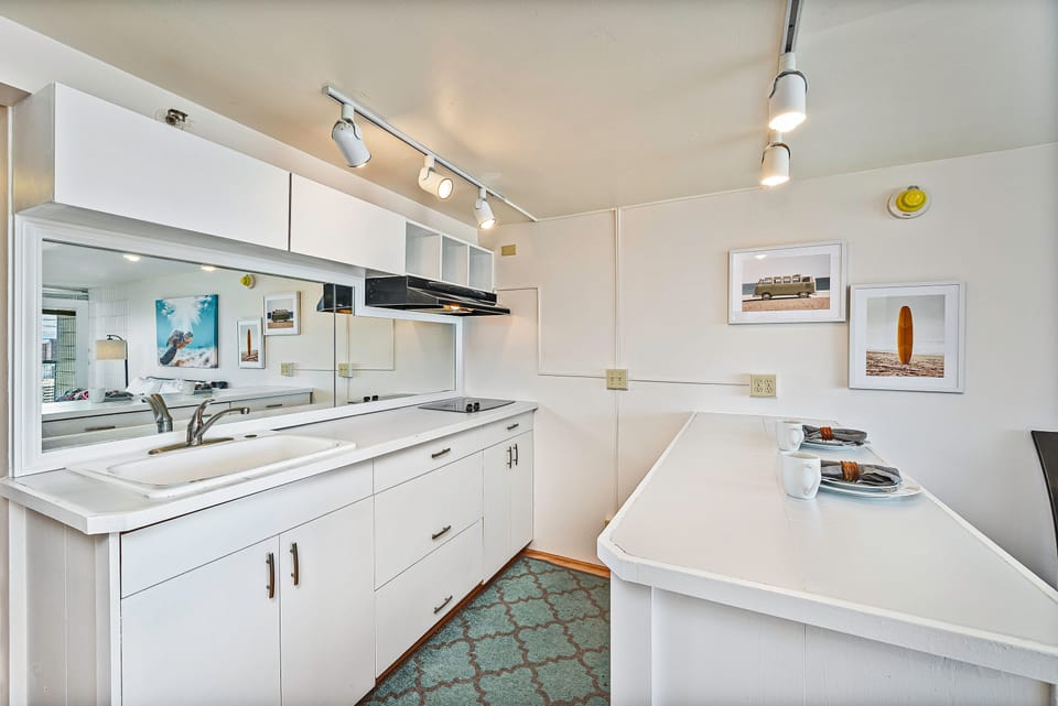 Fully Equipped kitchen - Fully Equipped kitchen