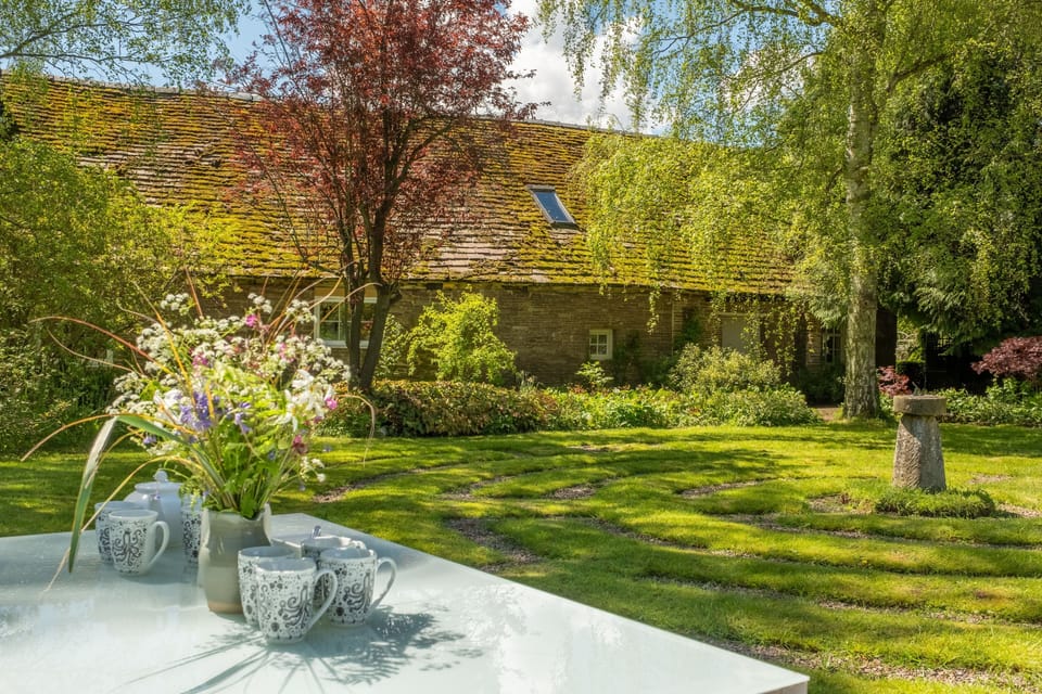 The perfect spot for afternoon tea in the sun