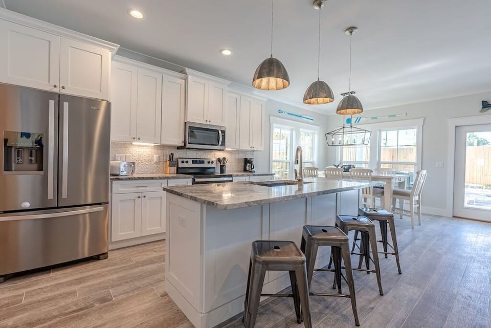 Spacious Kitchen