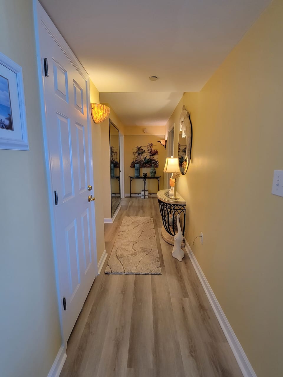 Hallway to Guest Bedroom w/Two Queen Beds and Guest Bathroom