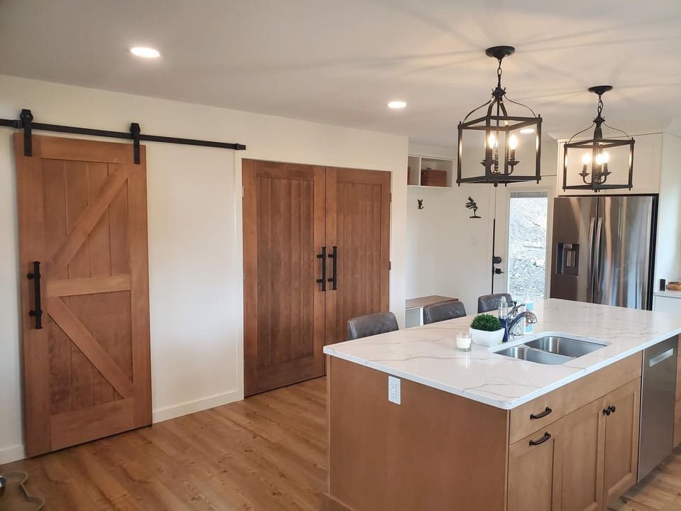 Kitchen, pantry view