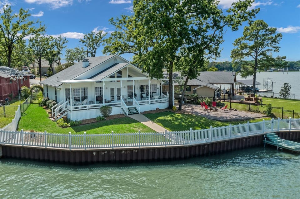 You cannot beat this yard.  Perfect for enjoying the outdoors.  