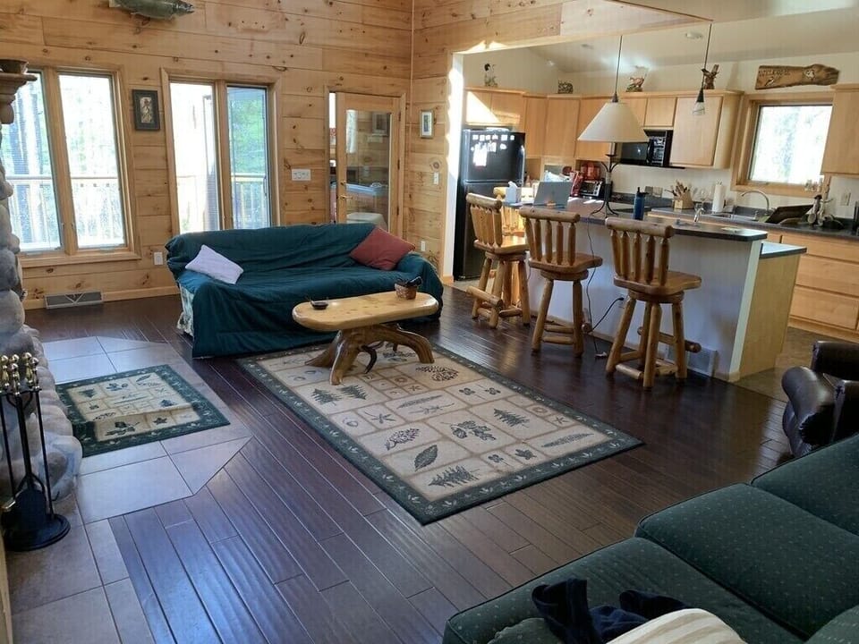 Living room/kitchen, facing lake