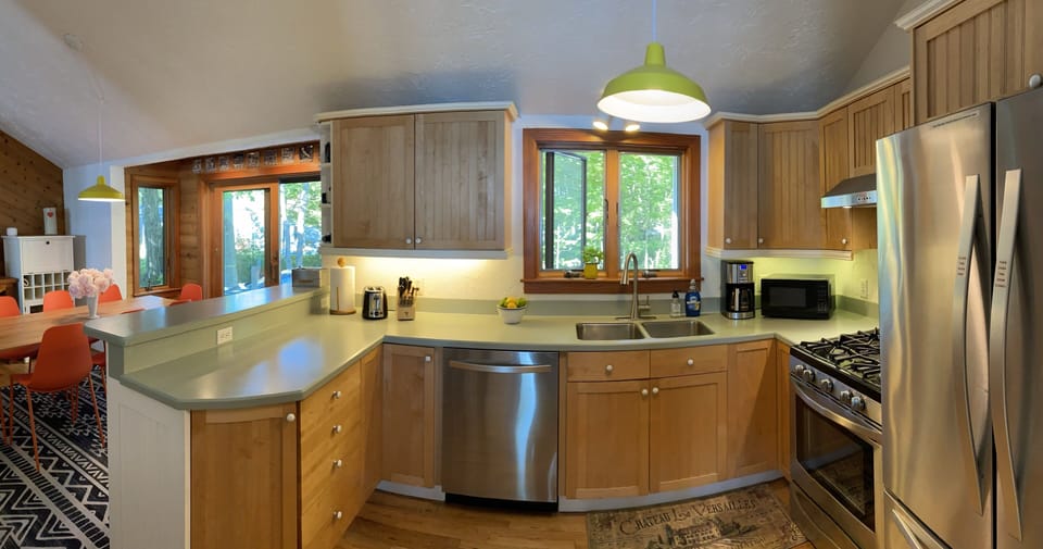 Fully stocked kitchen with updated appliances. 