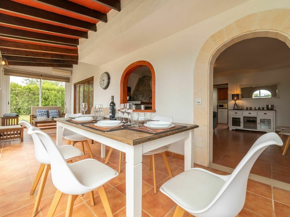Table, Furniture, Property, Chair, Wood, Orange, Interior Design, Lighting, Architecture, Floor