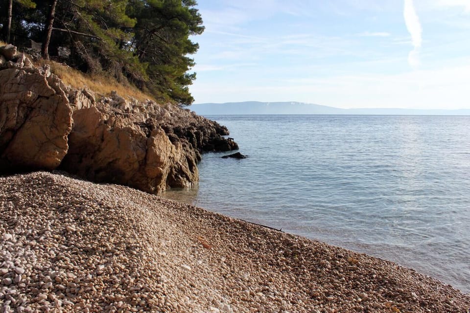 Nearby beaches