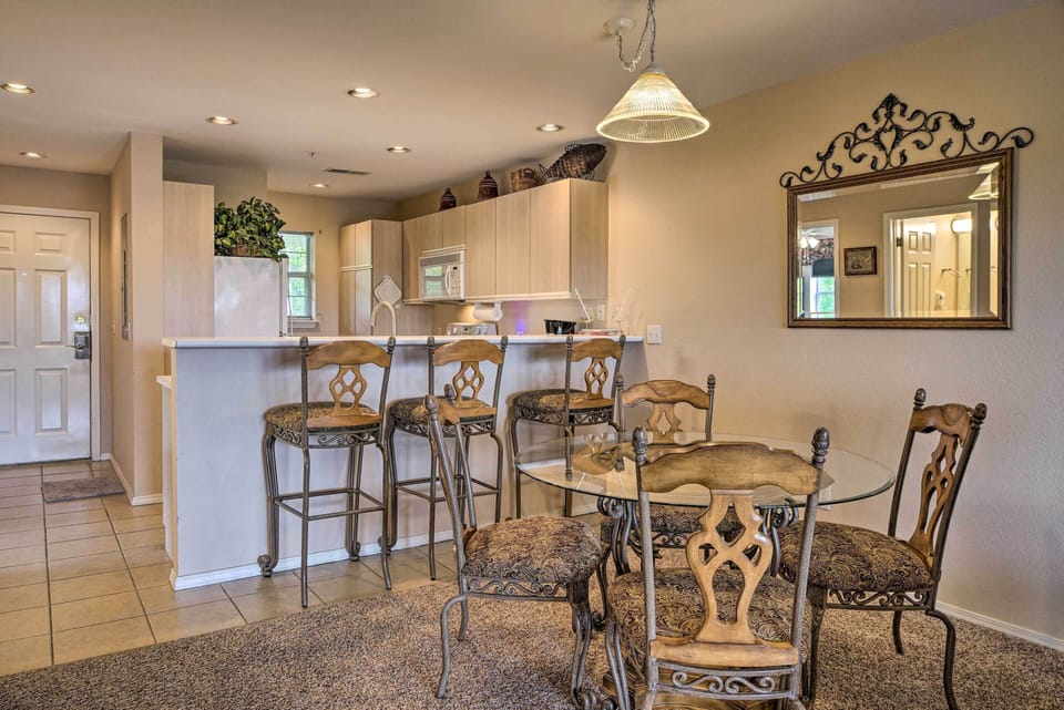 Dining Space | Dishware & Flatware