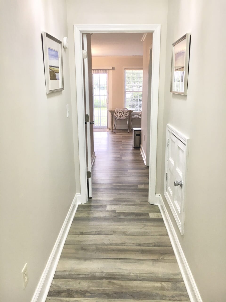 Hallway to unit.