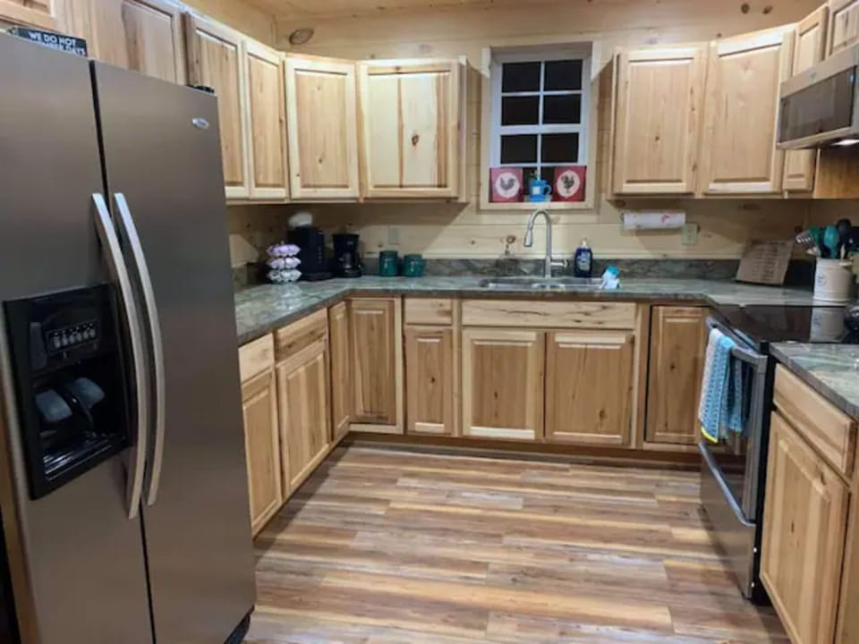 Kitchen, modern and nice.