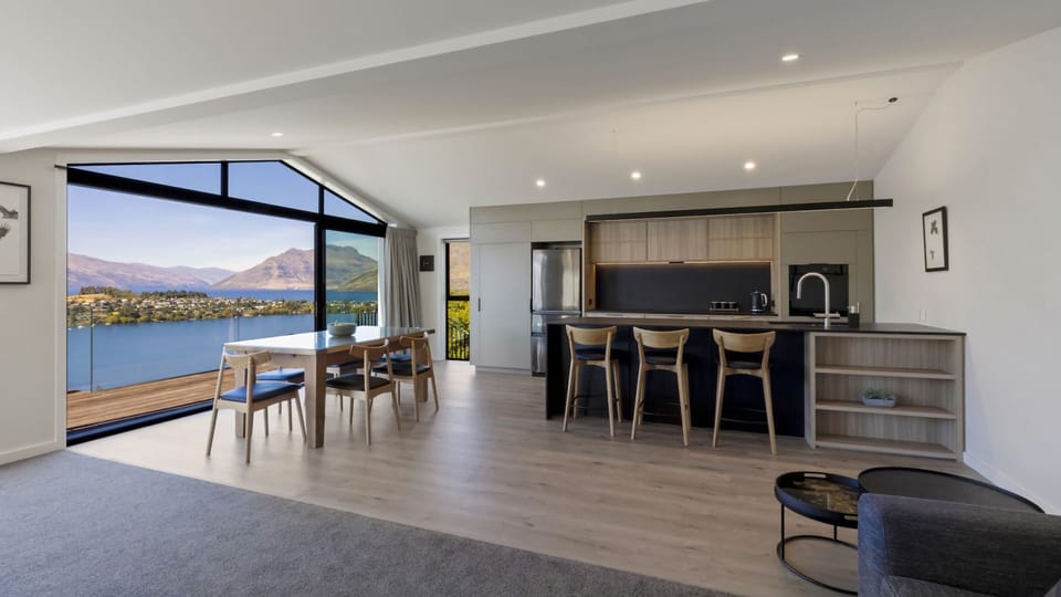 Open plan kitchen, dining and living room