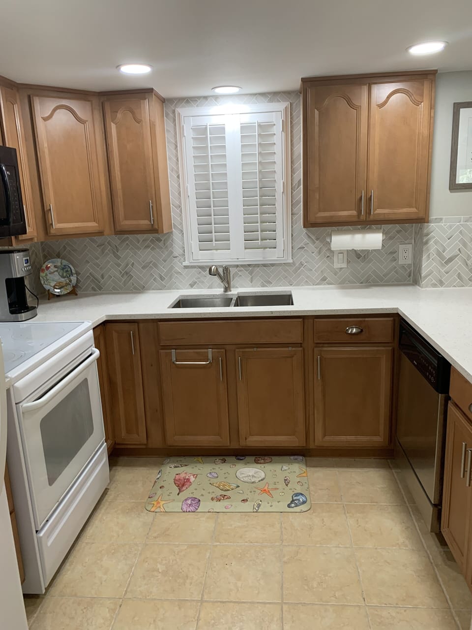 Updated quartz countertops 