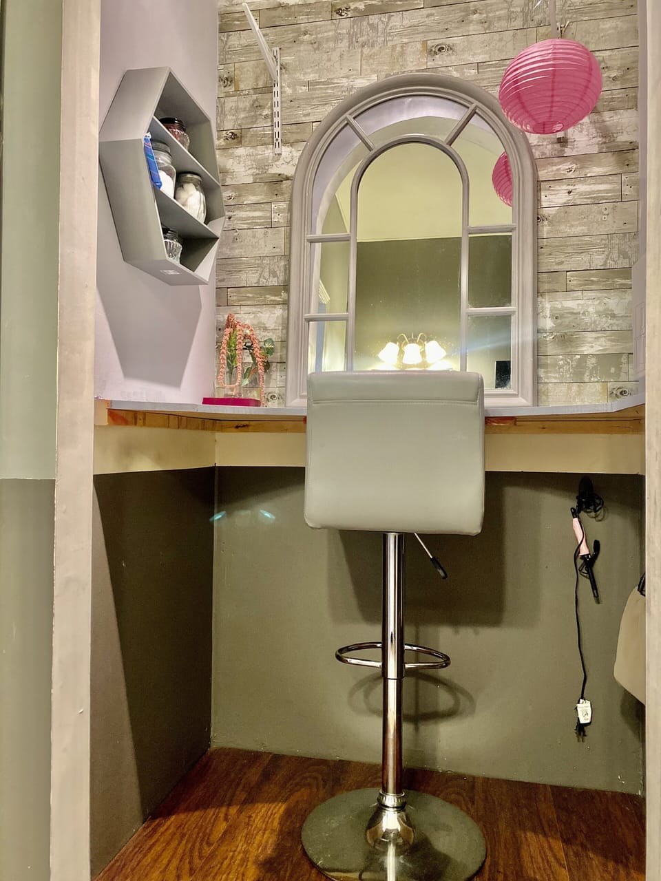 Beauty room with barber chair to get ready for your event. 