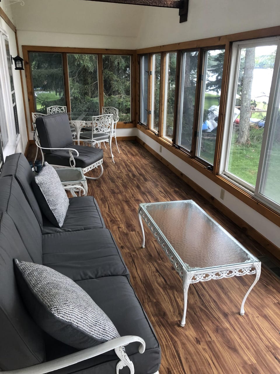 Sunroom to enjoy your morning coffee and look at the water