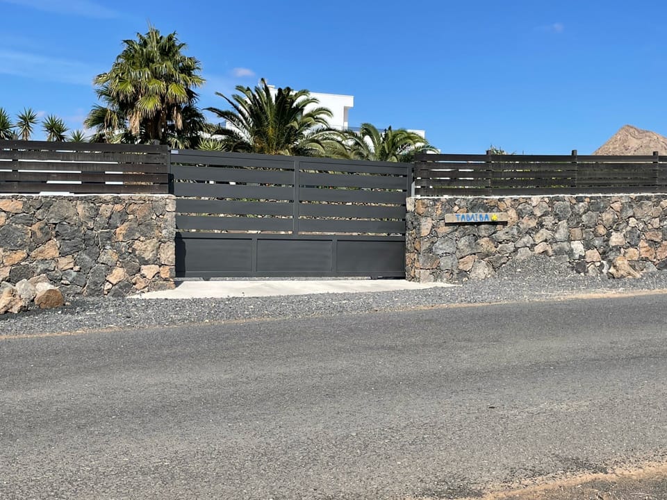 TABAIBA is fully walled and gated for maximum privacy …. No peeping toms !! 