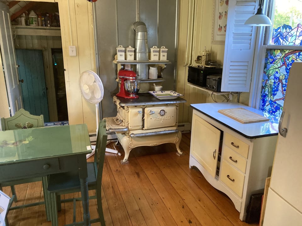 2nd View of kitchen (main refrig out of view)