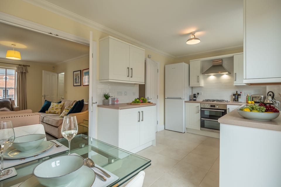 Ground floor: Kitchen