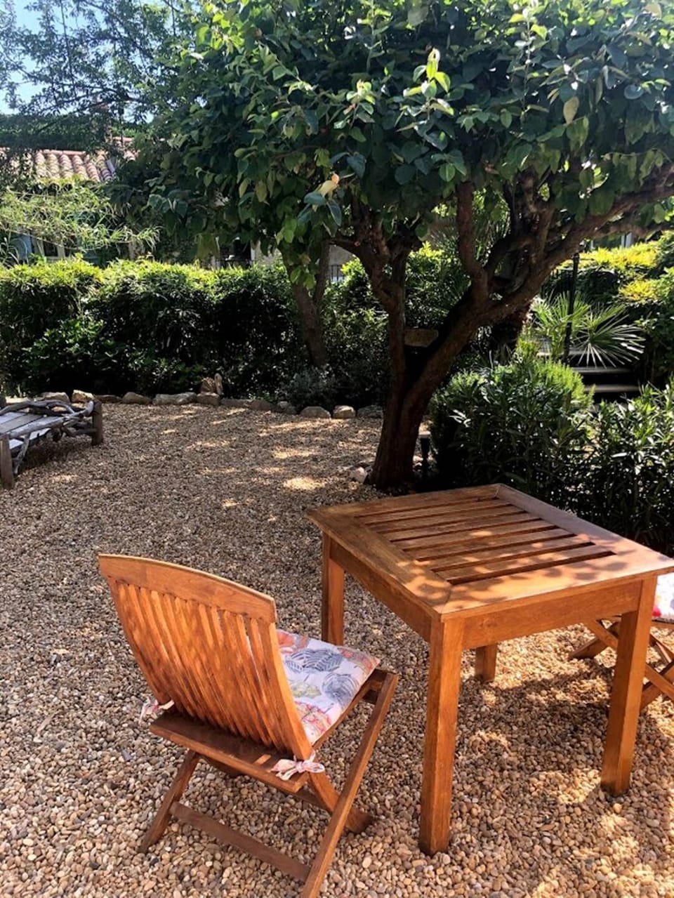 https://www.provence-holidays.com/