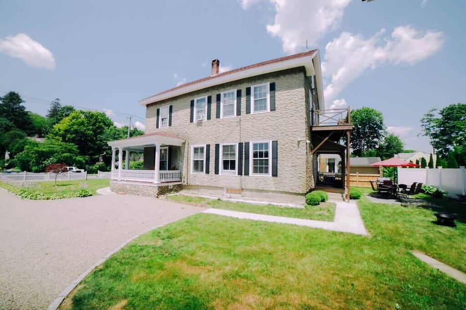 View of the side of the home