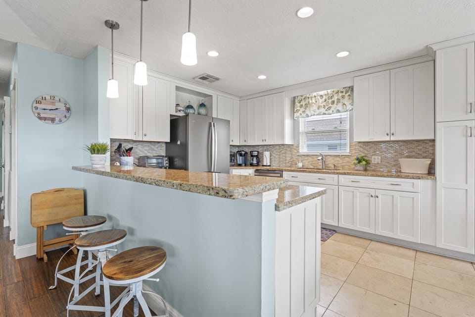 Extra seating at the breakfast bar