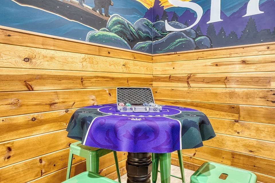 Game table with 4 seats