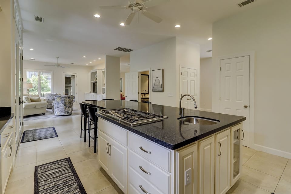 1 Sandhill Crane - Kitchen