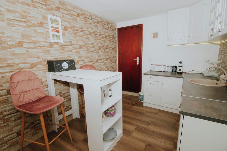 Kitchen 1, American vintage style, fully equipped 