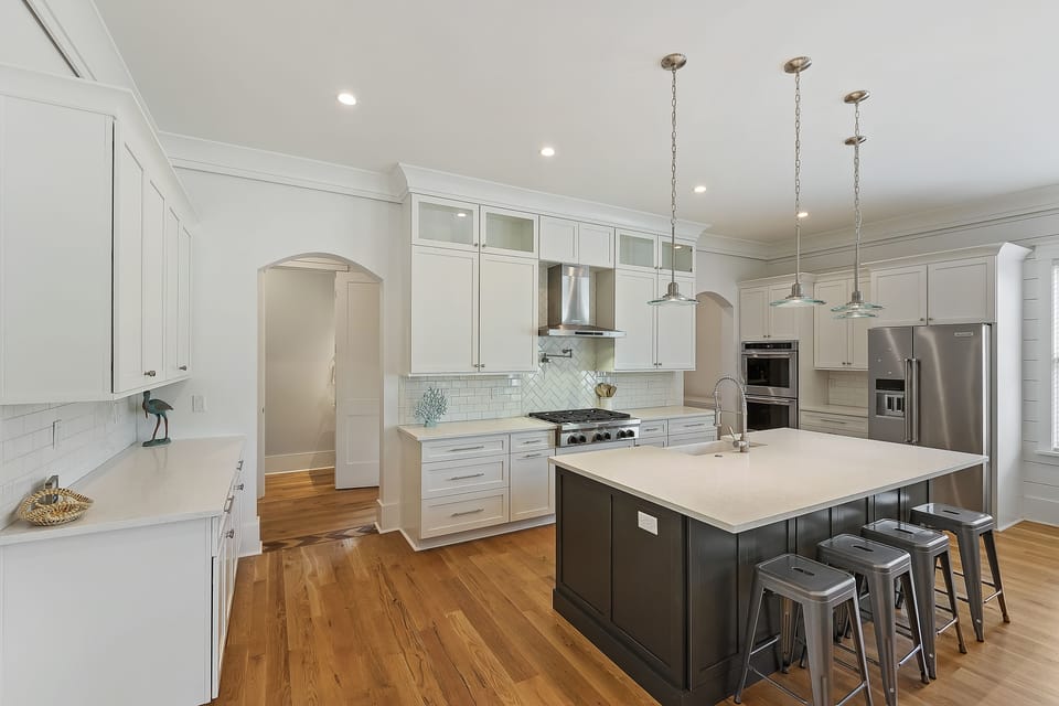 Modern Gourmet Fully-Equipped Kitchen
