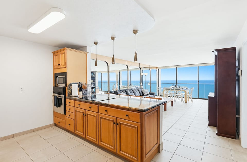 Meals at home with a stunning view!