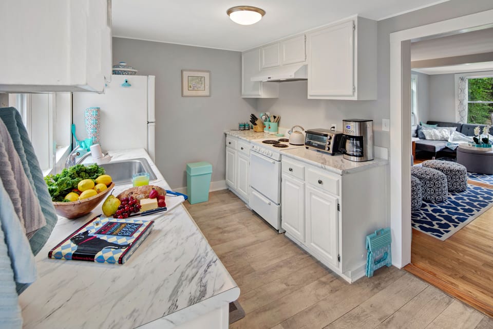 Fully equipped kitchen
