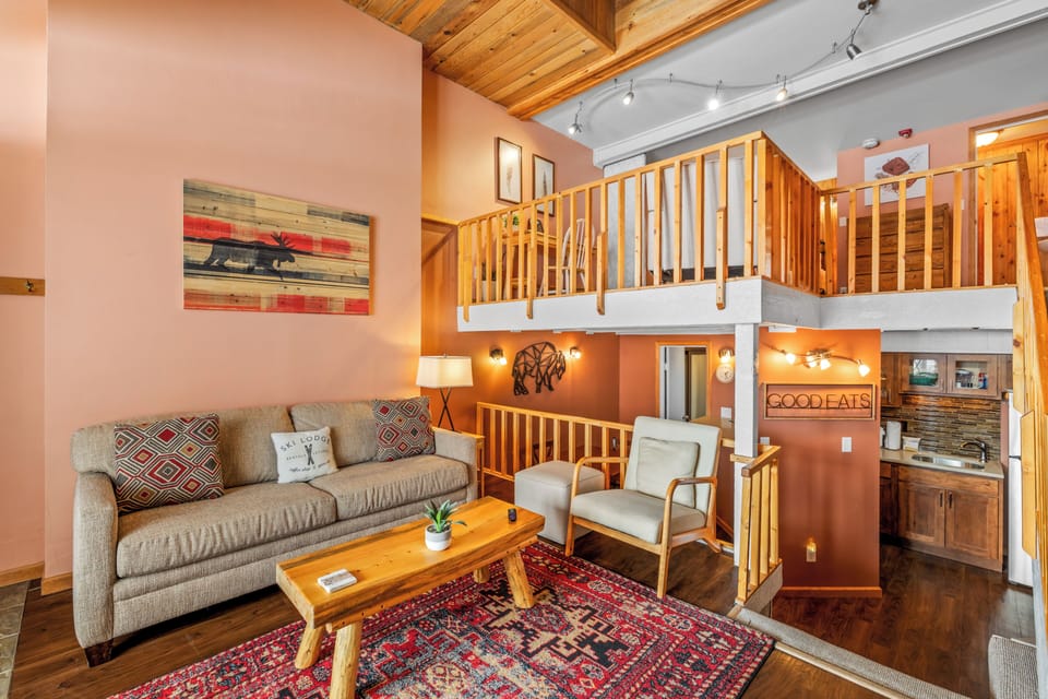 Living Area & Loft