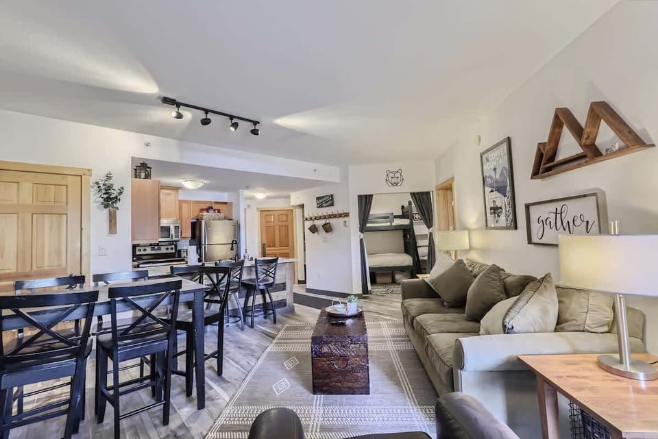 Open Living Area